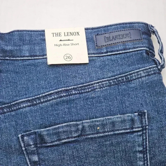 BlankNyc The Lenox High Rise Short Dark Wash Button Fly Raw Hem Sz 26 - Picture 9 of 14